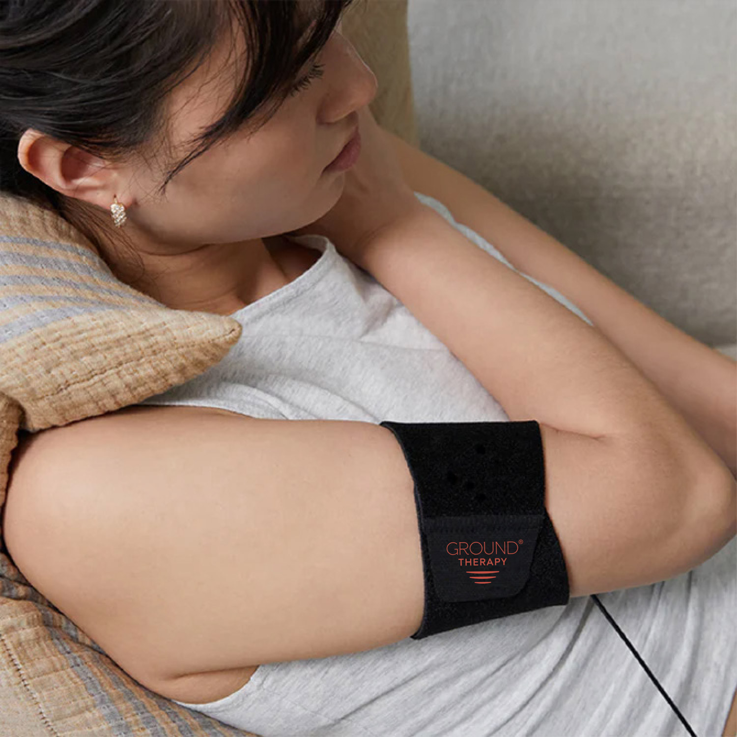 Universal Band On Arm.Jpg